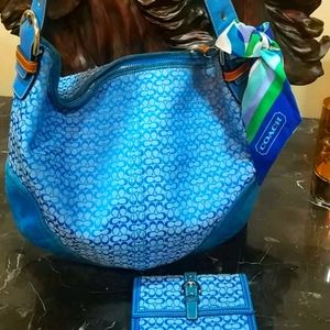 Coach purse and wallet